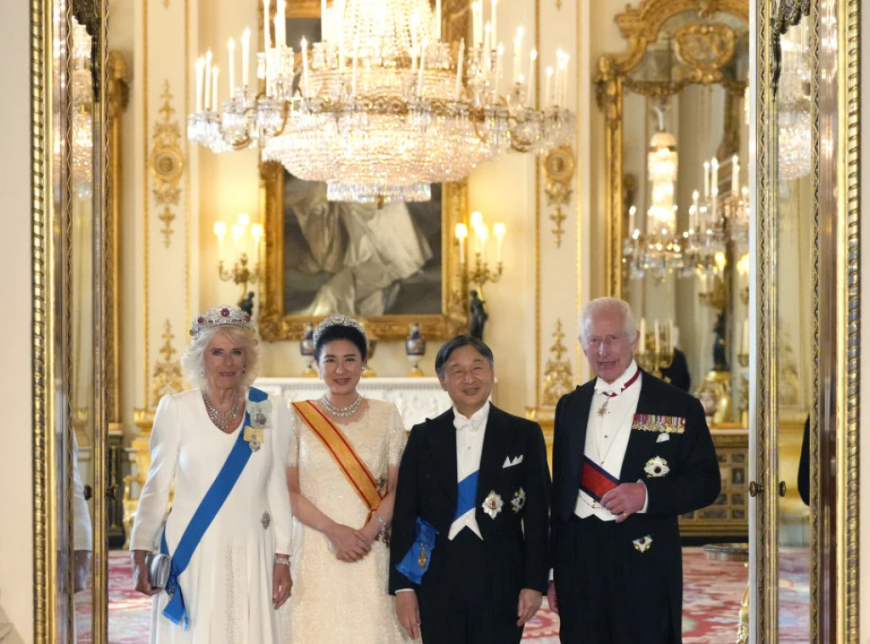 Mbreti Charles organizoi një pritje luksoze për çiftin perandorak japonez