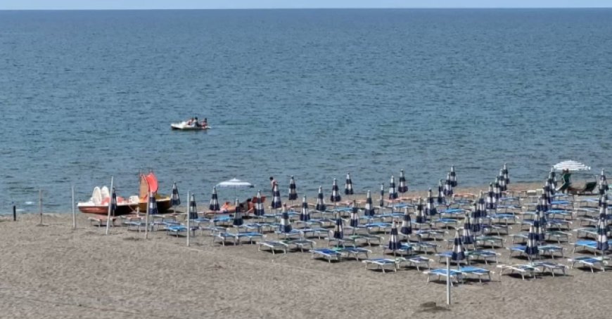 Vdes një 61-vjeçar në Velipojë, pësoi atak kardiak në momentin që u fut në ujë