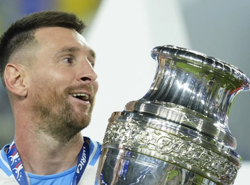 Futbollisti argjentinas Leo Messi u bë lojtari më i dekoruar në histori