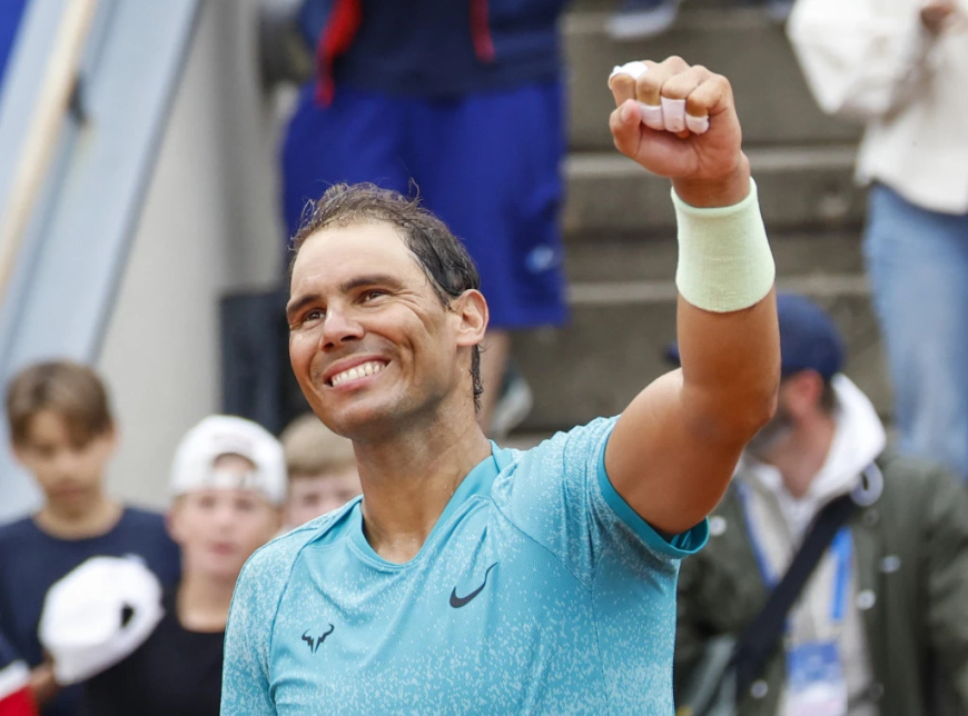 Tenisti spanjoll Rafel Nadal në raundin e dytë të turneut ATP në Bastad